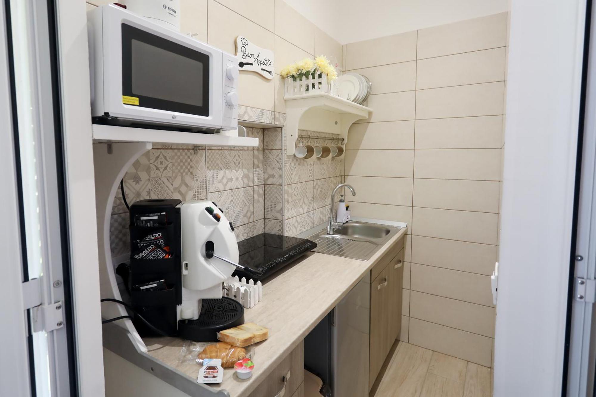 Milu House Capodichino Aereoporto Appartement Napels